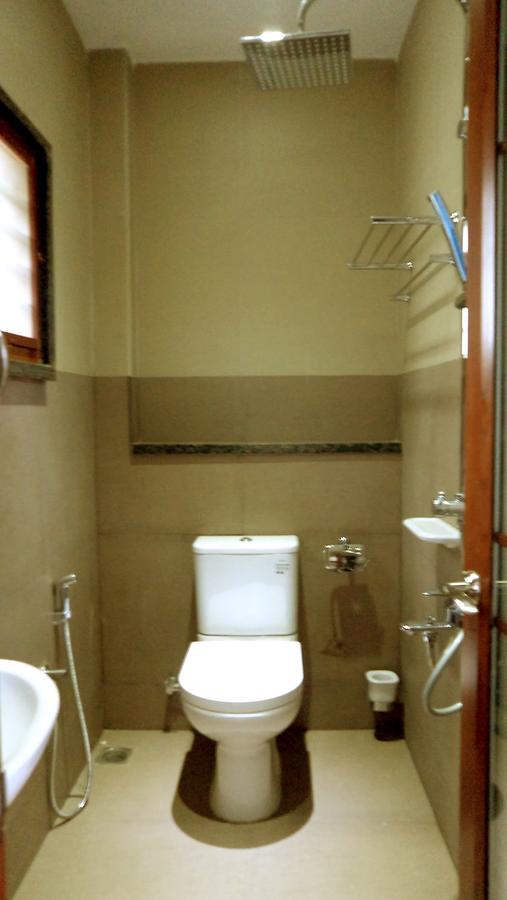 Sky Residency Bed & Breakfast Chennai Bagian luar foto